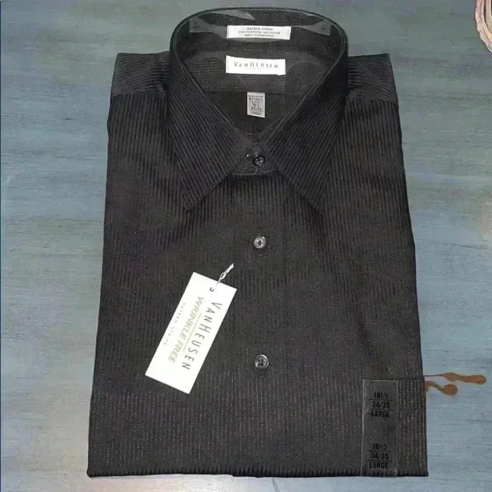 VANHEUSEN Brand new Men’s Dress Shirt